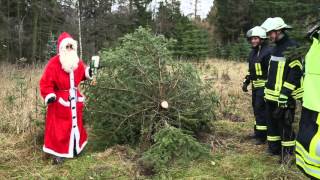 Feuerwehr Colmnitz Weihnachtsbaum in Notlage HD720p [upl. by Anazus]