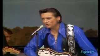 Young Waylon Jennings Brown Eyed Handsome Man amp Only DaddyVIDEO  1971 [upl. by Aluino]