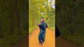 Kalo Vomor 🐝  Bangla Folk Song ytshorts dance folksong folksongdance [upl. by Ashford64]