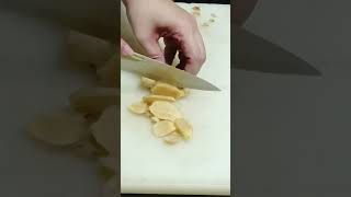 Slicing Ginger [upl. by Charry]