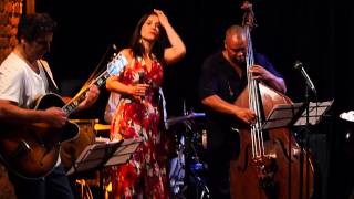 quotDesafinadoquot Maucha Adnet  Nardis Jazz Club  July 15 2014 [upl. by Deys]