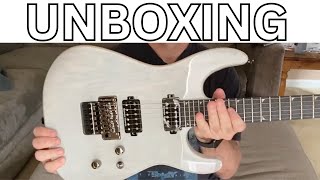 Jackson Soloist Pro Series SL2A MAH Unicorn White Unboxing and Review [upl. by Addiel]