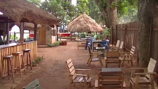 Bangui « La Tourangelle sous la tempête » [upl. by Merridie208]