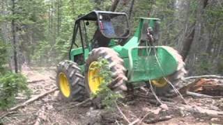 John Deere skidder 440 Extreme Logging [upl. by Broderic]