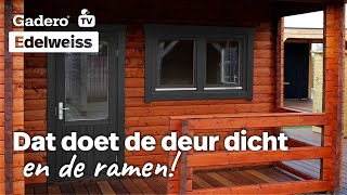 Blokhut Edelweiss Kozijnen ramen en deuren installeren [upl. by Einhoj]