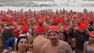 Nieuwjaarsduik 2018 2019 in Scheveningen [upl. by Nutsud]