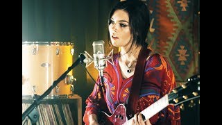 Elise Trouw  Radiohead Meets The Police Live Loop Mashup [upl. by Holey]