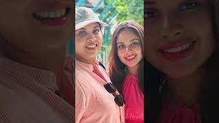 අම්මයි දුවයි දෙන්නම එක වගේමයිනේදshorts actress [upl. by Bastian756]