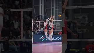 Mega rally Pinerolo Cuneo iLoveVolley TheGoldenAge Volleyball Volley Pallavolo [upl. by Elocim]