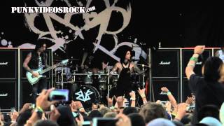 Black Veil Brides  Heart Of Fire Live at Vans Warped Tour 2015 [upl. by Balfour311]